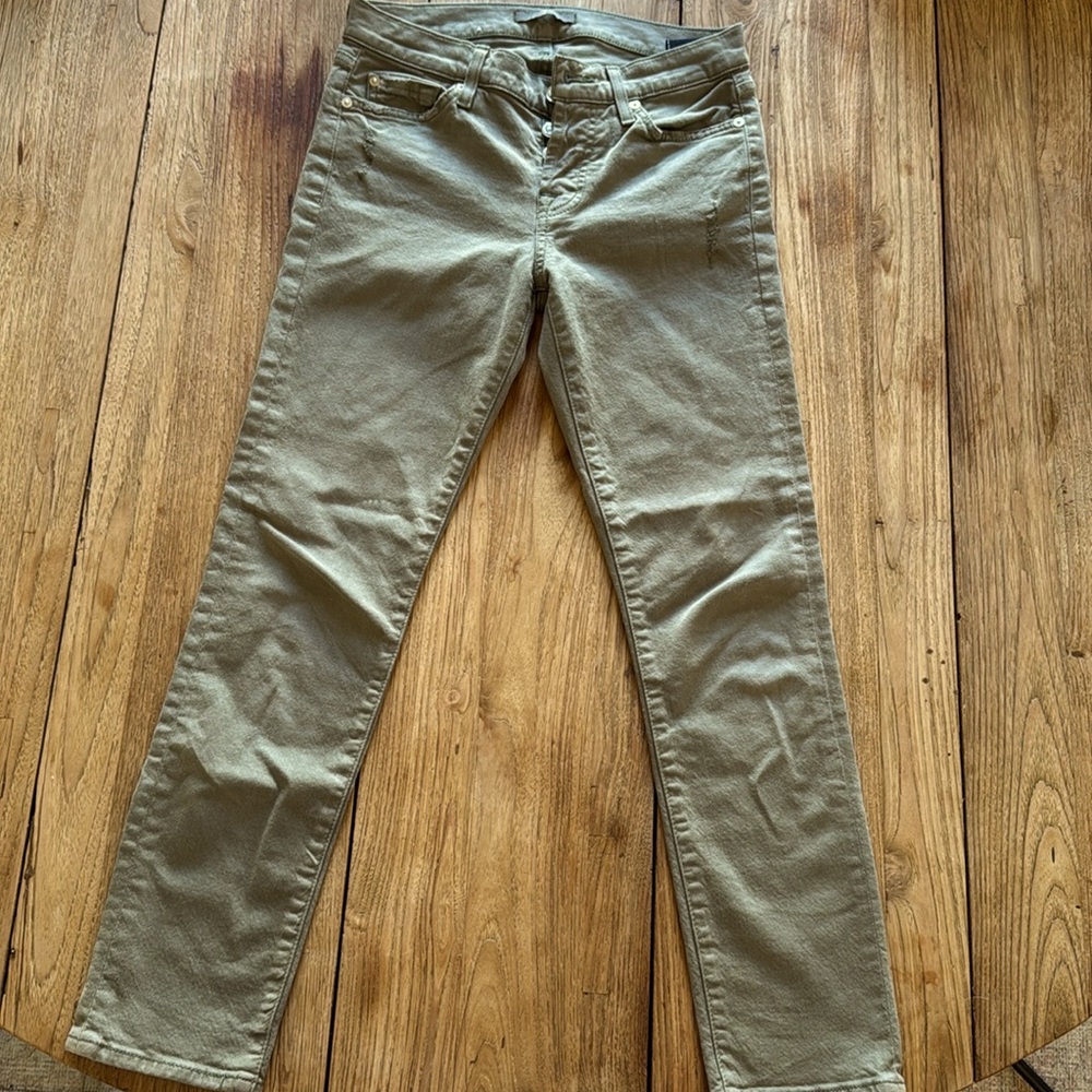 Women’s 7 For All Mankind army green size 24 jeans